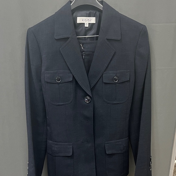 Kasper Jackets & Blazers - Kasper Women's Dark Blazer with Buttoned Pockets